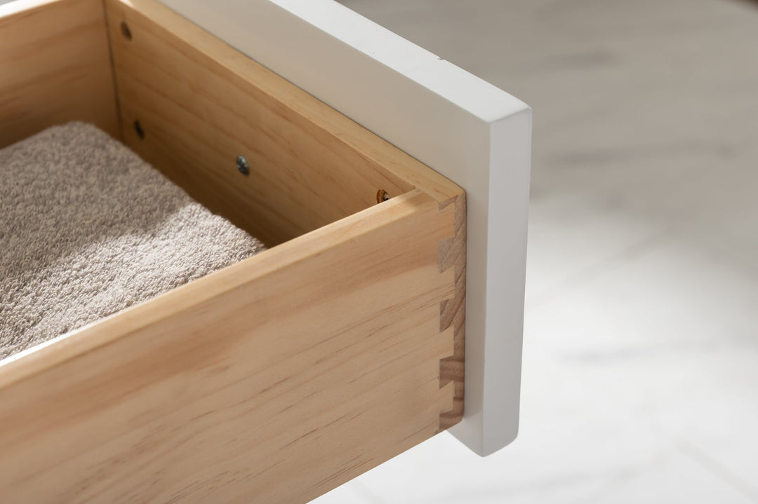 Burbank 54" Single Sink Vanity with Quartz Top - Design Element Bath Kitchen - Bathroom Vanity - Golden Oak with Matte Black Hardware