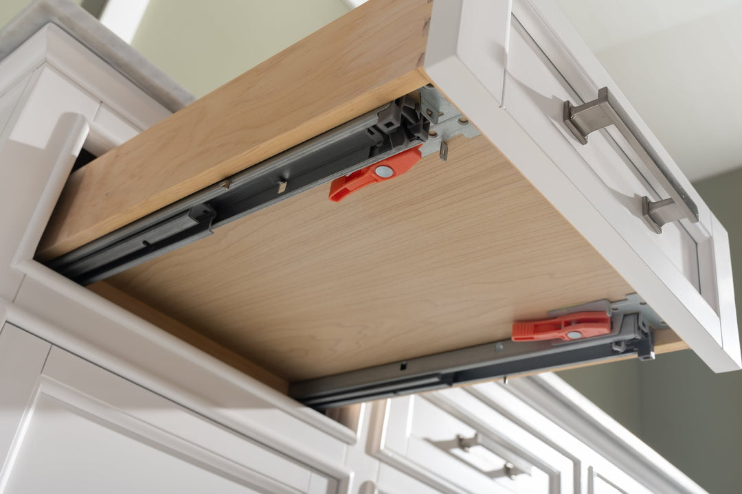 Milano 54" Single Sink Vanity with White Quartz Top - Design Element Bath Kitchen - Bathroom Vanity - Navy with Satin Gold Hardware