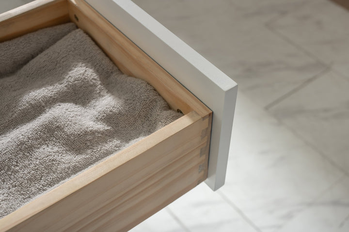 Valentino 48" Single Sink Vanity with White Quartz Top - Design Element Bath Kitchen - Bathroom Vanity - Navy with Satin Gold Hardware